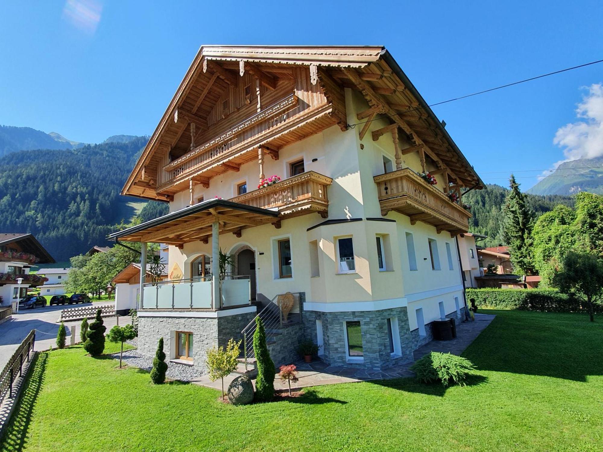 Apart Edelhof Майрхофен Экстерьер фото